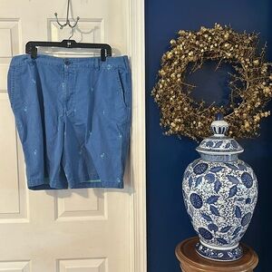 Men’s Izod Saltwater Blue Flamingo 100% Cotton Shorts Size 42 Inseam 10.5